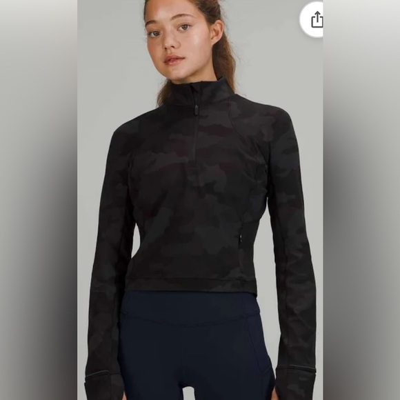 Lululemon Base Pace Half Zip Cropped Pullover Black Camo Rulu Fabric Size 8 - Picture 1 of 8